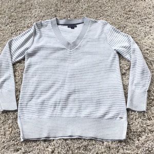 Tommy Hilfiger white & gray striped vneck sweater